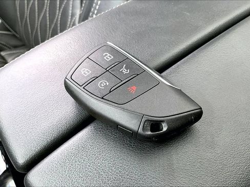 Used 2023 Buick Envision Avenir FWD image 10