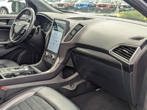 Used 2023 Ford Edge ST-Line AWD/4WD image 27