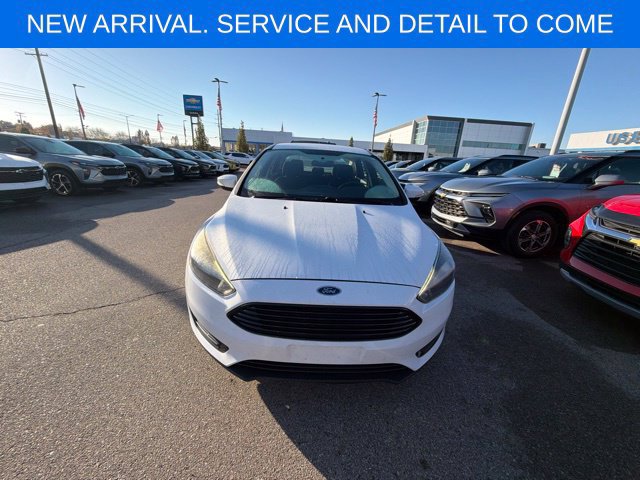 Used 2017 Ford Focus SE FWD image 4