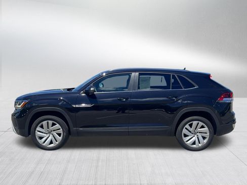 Certified 2023 Volkswagen Atlas Cross Sport SE w/ Panoramic Sunroof Package AWD/4WD image 4