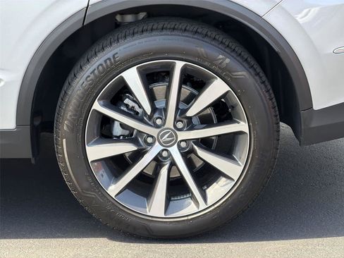 Certified 2026 Acura MDX w/ Technology Package AWD/4WD image 9