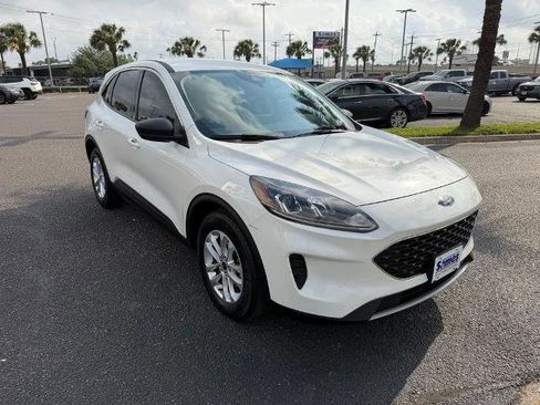 Certified 2022 Ford Escape SE w/ Convenience Package FWD image 8