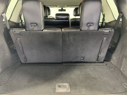 Used 2019 Nissan Pathfinder SL image 21