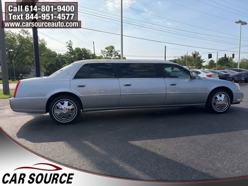 Used 2008 Cadillac DTS Limousine FWD image 4
