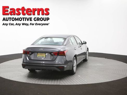 Used 2023 Nissan Altima 2.5 S FWD image 38