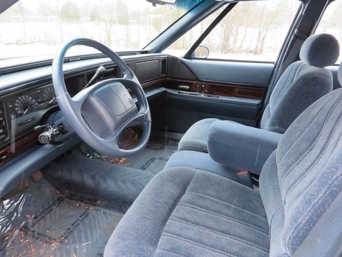 Used 1998 Buick Le Sabre Custom w/ Headliner Lighting Pkg image 9