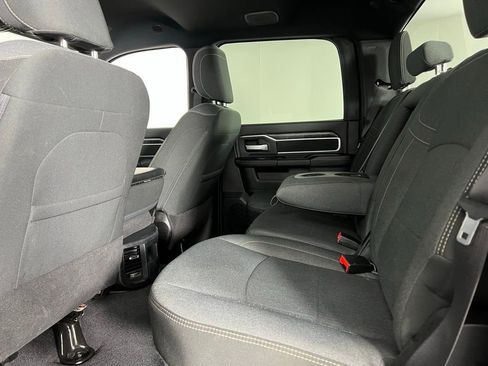 Used 2024 RAM 2500 Big Horn w/ Sport Appearance Package image 34