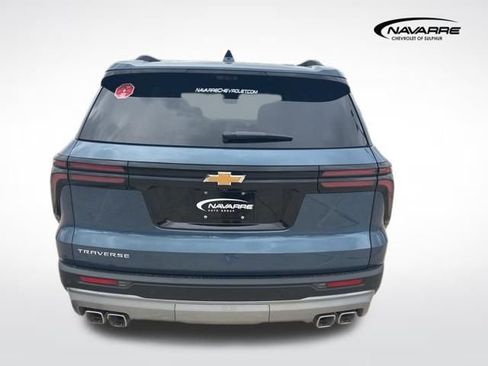 New 2026 Chevrolet Traverse LT image 8