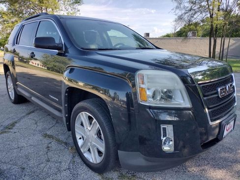 Used 2011 GMC Terrain SLT image 3