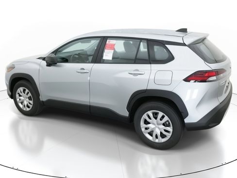 New 2026 Toyota Corolla Cross L image 4