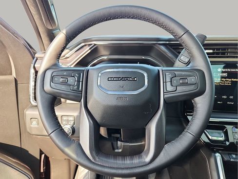 Used 2024 GMC Sierra 2500 Denali Ultimate w/ Max Trailering Package AWD/4WD image 20
