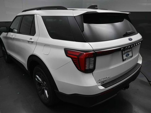 New 2026 Ford Explorer Active w/ Active Comfort Package AWD/4WD image 15