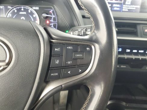 Used 2019 Lexus UX 200 w/ Accessory Package 2 FWD image 24