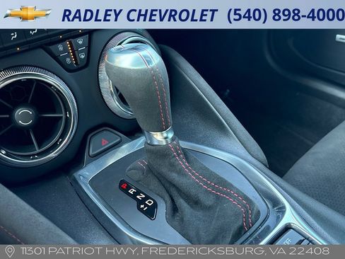 Used 2018 Chevrolet Camaro ZL1 RWD image 11