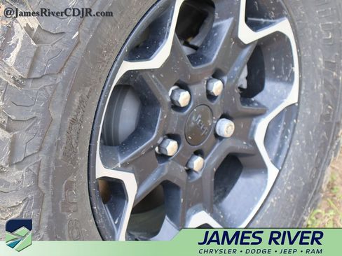 Used 2023 Jeep Wrangler Unlimited Rubicon 4xe w/ Steel Bumper Group AWD/4WD image 20