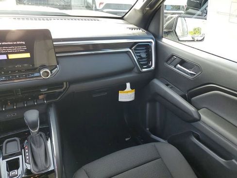 New 2025 GMC Canyon Elevation w/ Convenience Package image 15