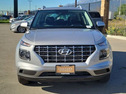 New 2026 Hyundai Venue SEL image 26