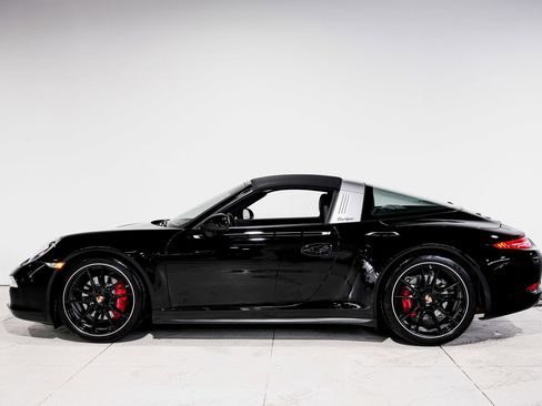 Used 2015 Porsche 911 Targa 4S AWD/4WD image 7