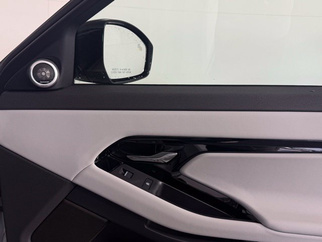 Certified 2026 Land Rover Range Rover Evoque S AWD/4WD image 19