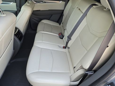 Used 2023 Cadillac XT5 Premium Luxury AWD/4WD image 10