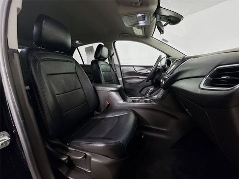 Used 2022 Chevrolet Equinox LT image 28