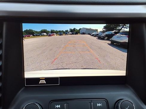 Used 2023 GMC Acadia AT4 w/ LPO, Floor Liner Package AWD/4WD image 32