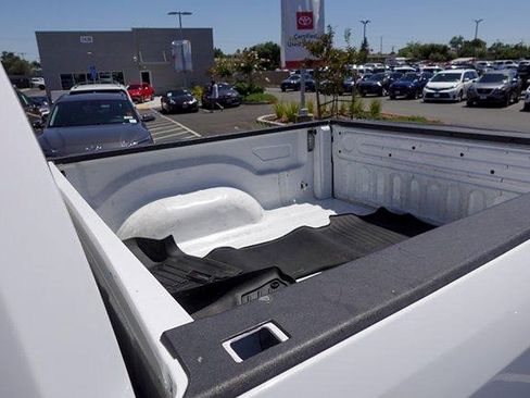 Used 2016 RAM 1500 Big Horn RWD image 11
