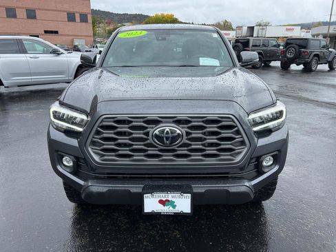 Used 2023 Toyota Tacoma TRD Off-Road image 2