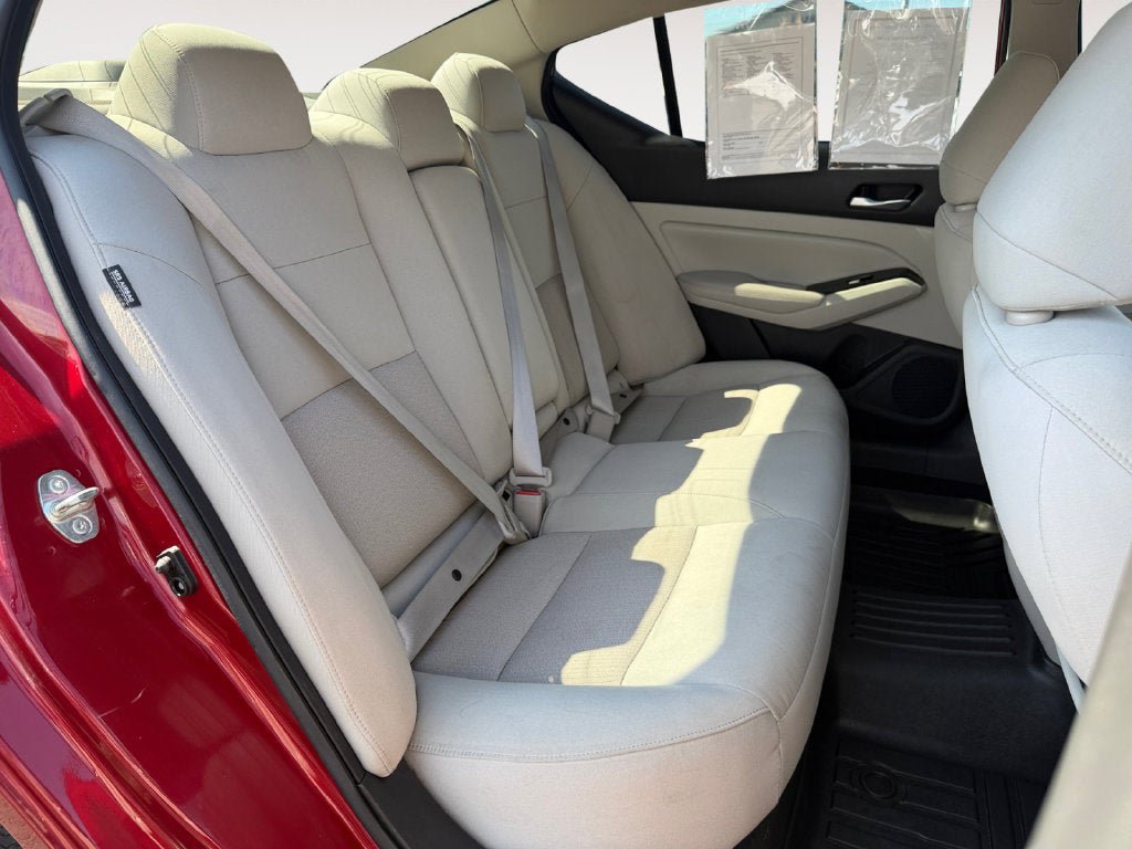 Used 2021 Nissan Altima 2.5 SV AWD/4WD image 24
