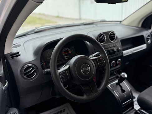 Used 2016 Jeep Compass Sport w/ Power Value Group FWD image 9