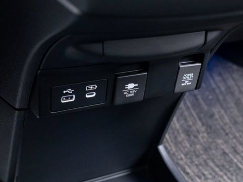 Used 2026 Honda Odyssey Elite image 31