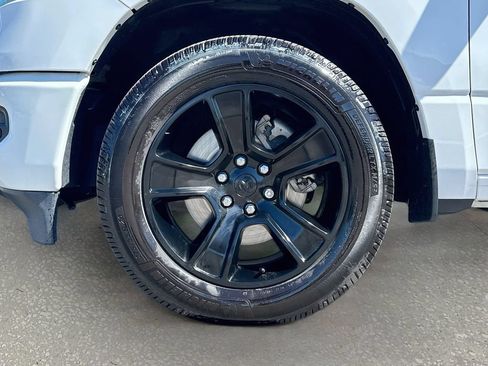 Used 2021 RAM 1500 Big Horn RWD image 29