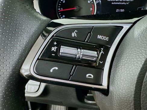 Used 2023 Kia Seltos SX w/ SX Sunroof Package AWD/4WD image 19