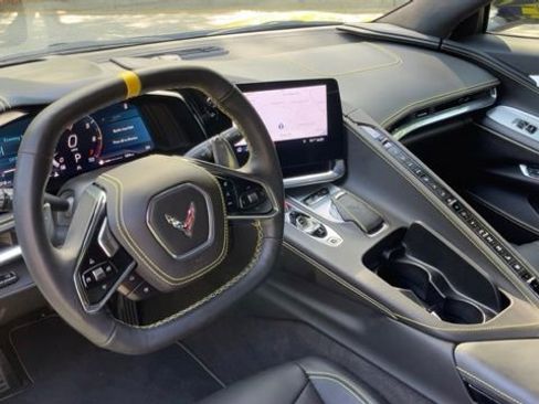 Used 2020 Chevrolet Corvette Stingray Premium Cpe w/ 3LT Preferred Equipment Group image 7