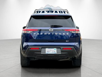 Used 2022 Nissan Pathfinder SV