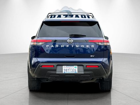 Used 2022 Nissan Pathfinder SV FWD image 4