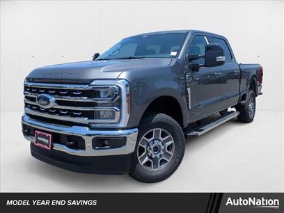 New 2025 Ford F250 Lariat w/ FX4 Off-Road Package