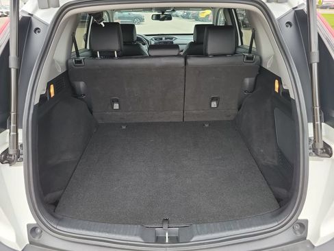 Used 2021 Honda CR-V Touring image 14