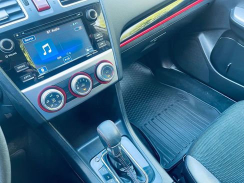 Used 2017 Subaru Crosstrek 2.0i Premium w/ Special Edition AWD/4WD image 19