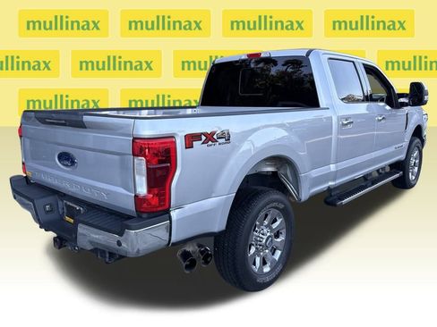 Used 2018 Ford F250 Lariat w/ Lariat Ultimate Package image 4