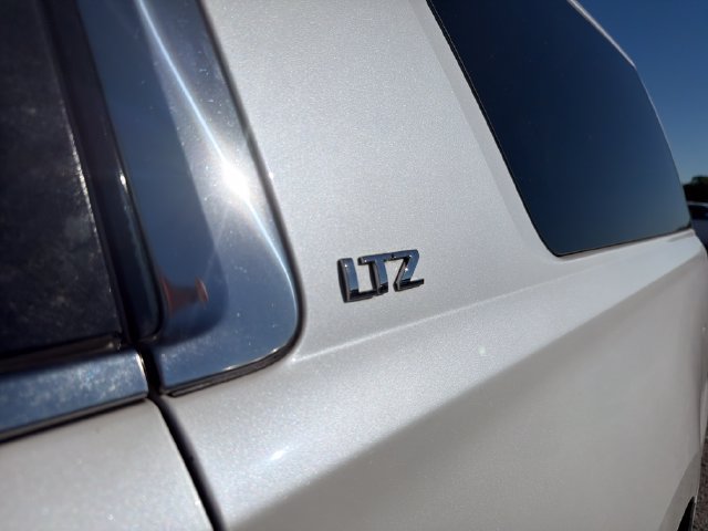 Used 2016 Chevrolet Suburban LTZ w/ Max Trailering Package AWD/4WD image 9