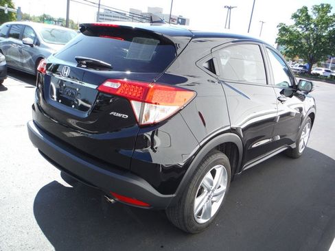 Used 2019 Honda HR-V EX image 8