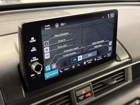 Certified 2024 Honda Pilot Touring image 21