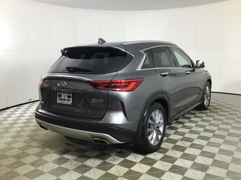Used 2021 INFINITI QX50 Essential w/ Convenience Package image 7