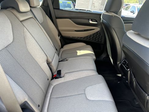 Used 2023 Hyundai Santa Fe SEL FWD image 14