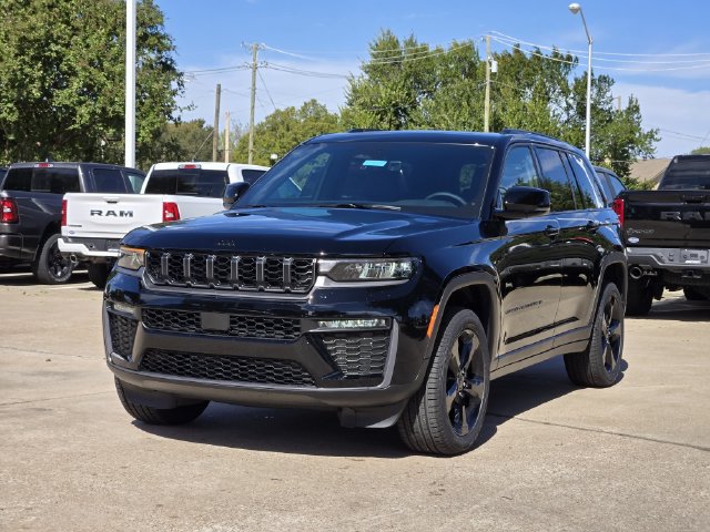 New 2027 Jeep Grand Cherokee Limited AWD/4WD image 2
