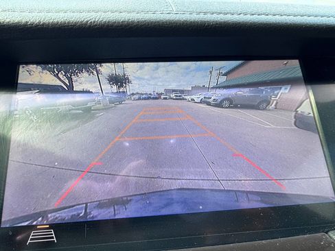 Used 2019 Cadillac CT6 Luxury w/ Driver Awareness Package image 18