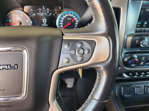 Used 2017 GMC Sierra 2500 Denali w/ Duramax Plus Package AWD/4WD image 34