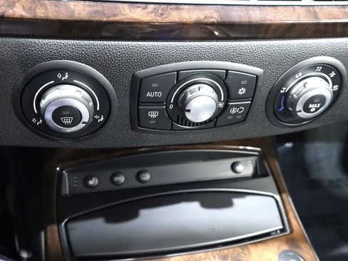 Used 2008 BMW Z4 3.0si RWD image 18