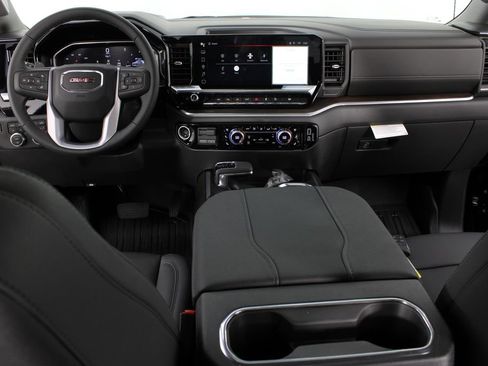 New 2026 GMC Sierra 1500 SLT w/ SLT Premium Plus Package AWD/4WD image 11